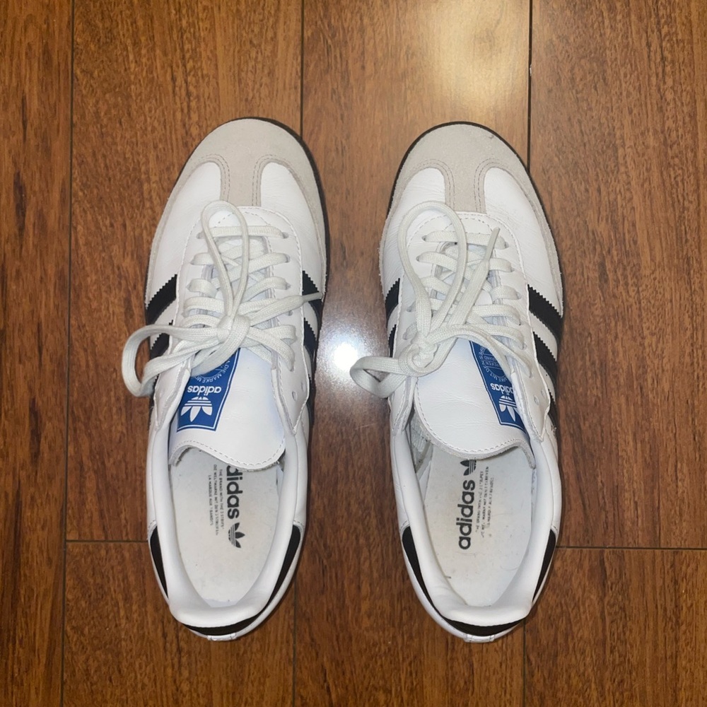 Adidas sambas OG white black stripe big kids size